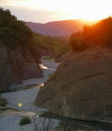 La Corte Dei Petrani Mansarda In Val Borbera 公寓 Roccaforte Ligure