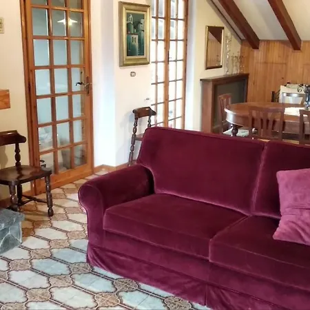 La Corte Dei Petrani Mansarda In Val Borbera Roccaforte Ligure