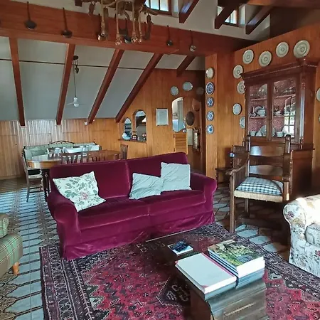 La Corte Dei Petrani Mansarda In Val Borbera *