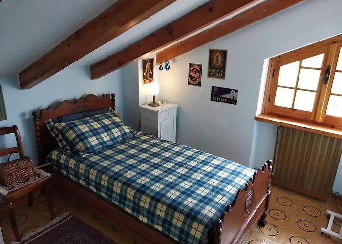 Lägenhet La Corte Dei Petrani Mansarda In Val Borbera *
