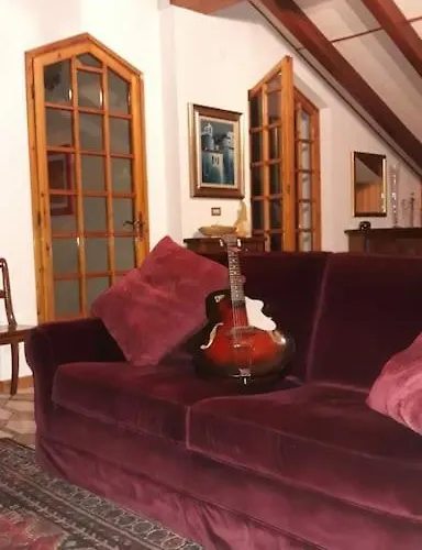 Apartamento La Corte Dei Petrani Mansarda In Val Borbera Roccaforte Ligure