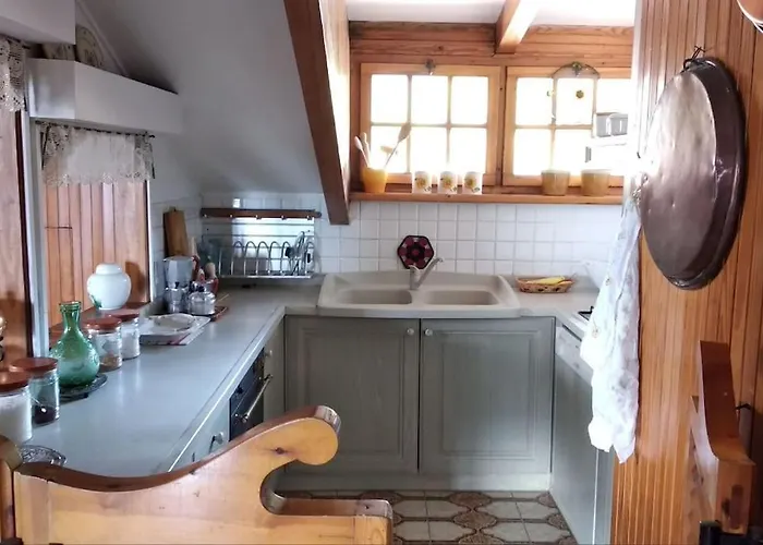 La Corte Dei Petrani Mansarda In Val Borbera Roccaforte Ligure