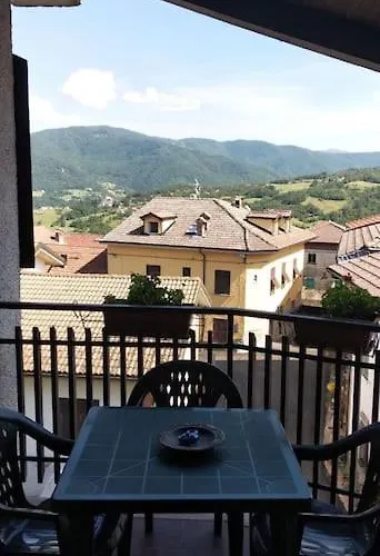 La Corte Dei Petrani Mansarda In Val Borbera *